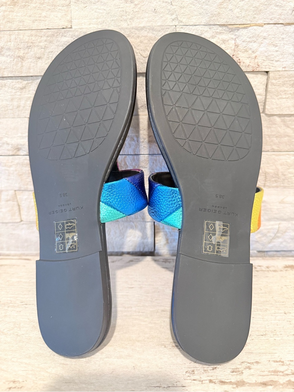 Kurt Geiger Kensington T-Bar Metallic Leather Slip On Sandals Sz 38.5 EU 8 NEW - Picture 14 of 15